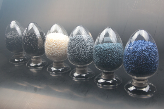 Custom High Concentration Antistatic Masterbatch Smoothing Soft Hardness