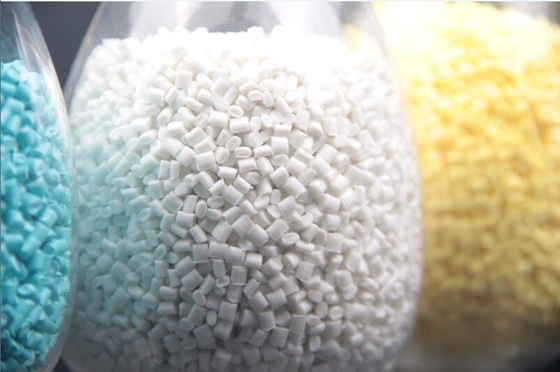 Round Grannual Esd Materials , Anti Static Packing Material Masterbatch